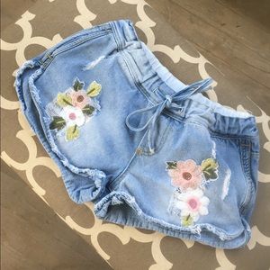 *DONATED* Denim Short Shorts Floral Embroidery Spring Summer